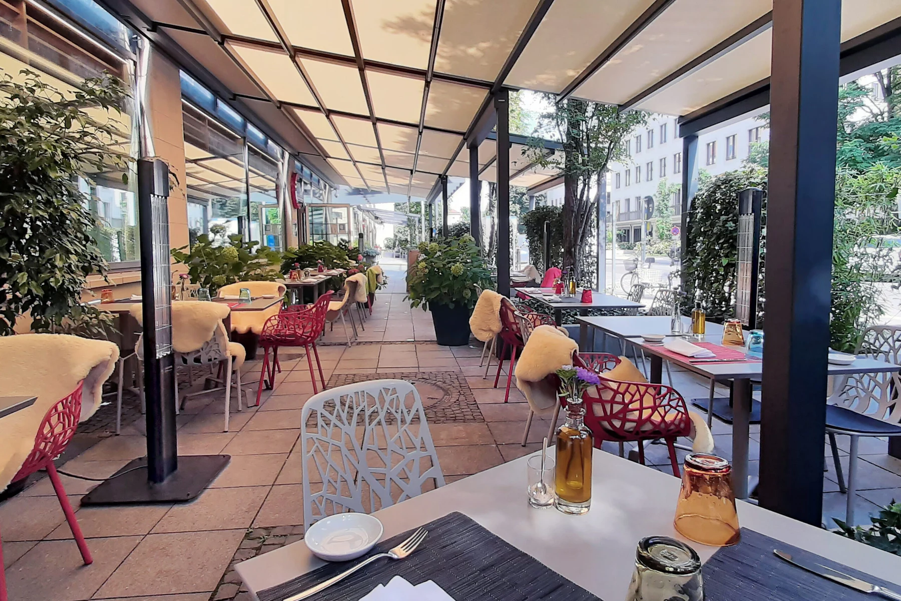 ExtremeLine HeatTower – Anwendung auf einer überdachten Terrasse